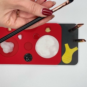 พาเลทซิลิโคนสำหรับยกขนตาและเคลือบคิ้ว Lami ใช้ซ้ำได้ ทนทาน มีตัวอย่างฟรี รับผลิตตามแบบ - Product Image 2