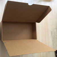 Boîte d'expédition en carton ondulé écologique Wins Flying avec laminage brillant, doublure en éponge, fermeture magnétique, boîte personnalisée imprimée