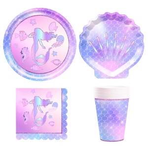 ชุดจานกระดาษลายเงือกน้อย DAMAI พร้อมจานอาหารค่ำ จานขนม ถ้วย แก้วน้ำ และผ้าเช็ดปาก สำหรับงานวันเกิดเด็กผู้หญิงธีมมหาสมุทร - Product Image 2
