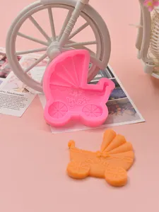 Fábrica al por mayor forma de cochecito de bebé molde de pastel de silicona antiadherente moldes de pastel de cumpleaños para decoración DIY