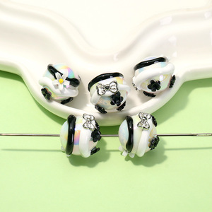 Cuentas de Resina con Forma de Flor, Lazo de Diamantes, Diseño de Dibujos Animados, Plástico, Estilo Bubblegum, Lucite, Pintadas a Mano, Coloridas, para Hacer Pulseras y Collares - Product Image 4