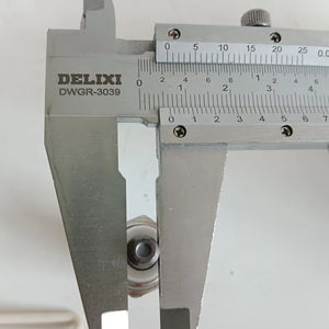 <span class=keywords><strong>UM</strong></span> L7t电刷切割机电锯树篱修剪器电锯火花塞火花塞 - Product Image 5