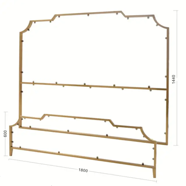 Роскошные декоративные детали для кровати золотого цвета