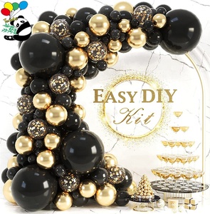 Kit d'<span class=keywords><strong>arche</strong></span> de guirlande de ballons personnalisés en gros pour la remise des diplômes, anniversaire de garçon, barbecue, animaux, pirates, voitures, ballons blancs et noirs, décoration de fête - Product Image 1