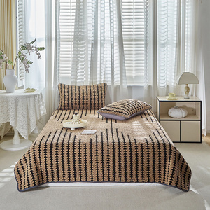 Couvre-lit en taffel épais, ensemble de 3 pièces pour hôtel, logo personnalisé OEM, ensemble de couette en polaire brossée ultra douce - Product Image 1