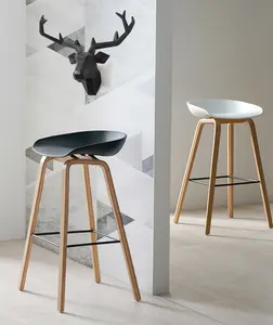 Modern Simple Solid Wood High-leg Leisure Bar Chair Restaurant Bar Reception Plastic Chair