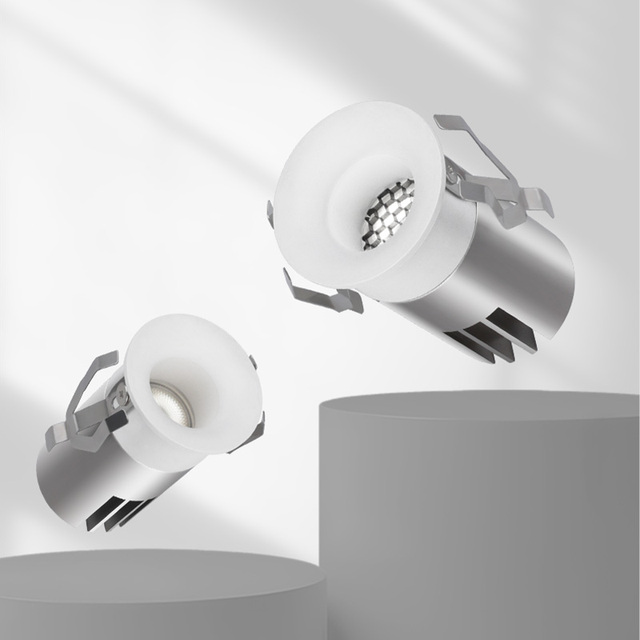 Modern Mini Aluminum LED Spotlights High Brightness Durable Silvery Home & Hotel Ceiling Lighting