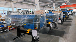 Nueva impresora de inyección de tinta UV-<span class=keywords><strong>DTF</strong></span> de 3 cabezales I3200 para imprimir etiquetas y pegatinas, impresora UV para tazas, botellas e <span class=keywords><strong>impresión</strong></span> con efecto bordado. - Product Image 4