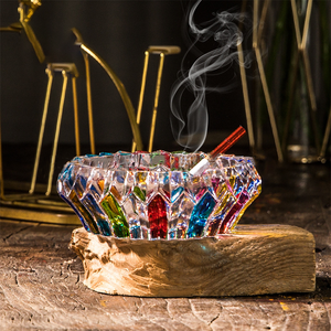 Cenicero de cristal de aspecto alto barato decoración de la sala de estar del hogar cenicero de vidrio de color personalizado Retro - Product Image 2