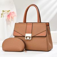 Nouveau Sac Fourre-Tout Femme Grande Capacité Blocs de Couleurs Européen et Américain en Cuir PU, Sac à Main et Sac à Bandoulière Twinkle