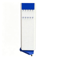 Rak Display Pegboard Putar 3 Sisi, Stand Papan Berlubang Logam dengan Pengait untuk Aksesoris dan Peralatan Ritel