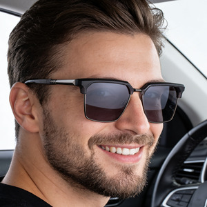 2026 Nieuwe Europese Amerikaanse Mode Vierkante Volle Rand UV400 Zonnebrillen Heren Retro Buitenrijden Zonbescherming Grensoverschrijdend - Product Image 1