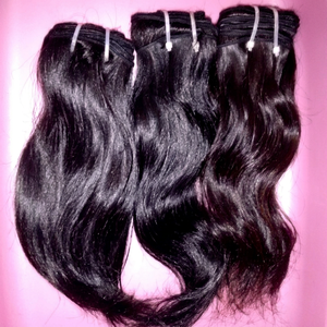 Extensions de cheveux indiens Remy de qualité supérieure, tissage machine double trame, sans perte ni emmêlement - Product Image 1