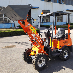 Mini-chargeuse hydraulique multifonctionnelle à faible consommation de carburant, performante et stable pour le déblaiement et le déchargement de gravier dans les cours et les jardins - Product Image 1