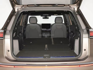 Nuovo SUV Full-size 2026 450TSI 4WD Peak Edition 2.0T ad alta potenza LHD 7 posti, compatibile con VW Teramont Pro con triplo schermo - Product Image 4