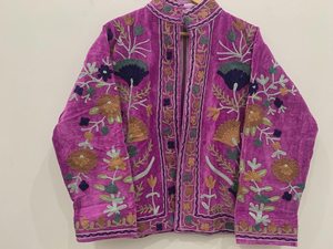Veste d'hiver bohème en velours violet brodé Suzani à motif animalier, tissée, respirante, rembourrée de coton, OEM/ODM Inde - Product Image 5