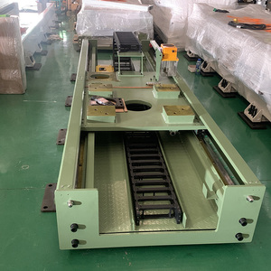 Eje de 7ª Generación para Uso Industrial con Motor, Engranaje, PLC, Potencia de 3-5 KW, Voltaje de 220/380 V, Construcción Resistente, Diseñado para la Industria - Product Image 3