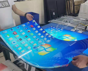 หน้าจอ OLED แบบโค้งงอได้ Wisecoco รุ่นใหม่ ขนาด 55 นิ้ว ความละเอียด 1920*1080 สำหรับโฆษณา  บางเฉียบ  โมดูลจอแสดงผล AMOLED แบบยืดหยุ่น - Product Image 6