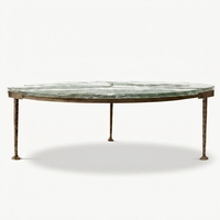 Table basse ovale en marbre vert, mobilier moderne pour la maison, avec pieds en métal bronze vieilli forgé à la main et plateau en pierre fendue