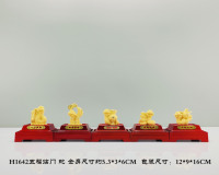 Or douze zodiaque chinois serpent Sculpture dessin animé mascotte chinoise cadeau pour l'année 2025 cadeaux souvenirs pour le nouvel an chinois