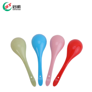 Cuchara de Sopa de Plástico PP Moldeada por Inyección, Cuchara de Cocina Resistente al Calor, Vajilla Duradera para Uso Doméstico - Product Image 1