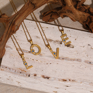 Bán Buôn Châu Âu Mỹ Các Cặp <span class=keywords><strong>V</strong></span>ợ Chồng <span class=keywords><strong>T</strong></span>ố<span class=keywords><strong>t</strong></span> Nhấ<span class=keywords><strong>t</strong></span> Bạn Bè Thư Trang Sức <span class=keywords><strong>V</strong></span>òng Cổ Mạ <span class=keywords><strong>V</strong></span>àng Bảng Chữ Cái <span class=keywords><strong>V</strong></span>òng Cổ Cho Cô Gái - Product Image 4