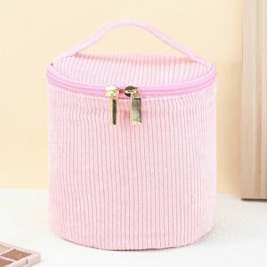 Bolsa de cosméticos de gran capacidad de pana de gama alta, organizador de almacenamiento de moda con cierre de cremallera, bolsa de maquillaje cilíndrica - Product Image 2