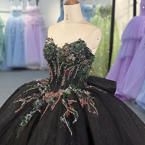 ชุดเดรสงาน Quinceanera สีดำประดับกลิตเตอร์และไข่มุก พร้อมโบว์ รุ่น Dy6804-1 - Product Image 1