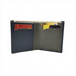 Clip para Billetes de Cuero Genuino para Hombre con Logotipo Personalizado, Impermeable, con Bloqueo RFID, Porta Tarjetas de Viaje y Negocios de Primera Calidad - Product Image 3