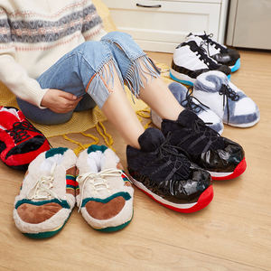 Pantofole invernali con foderine in pile calde alla moda scarpe da ginnastica in peluche per uomo e donna - Product Image 2