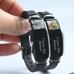 Braccialetto in silicone impermeabile personalizzato con foto e scritta I LOVE YOU FOREVER, regalo per anniversario. - Product Image 5