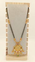 DIVYORO Mangalsutra élégant finition antique avec pendentif multi-pierres, en cuivre et laiton, bijoux fantaisie pour femme, usage quotidien