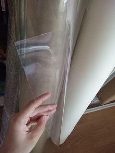 Produzione Professionale di Pellicola TPU Ignifuga Anti-Ingiallimento Resistente ai Raggi UV, Grado Ottico, in Rotoli e Fogli - Product Image 4