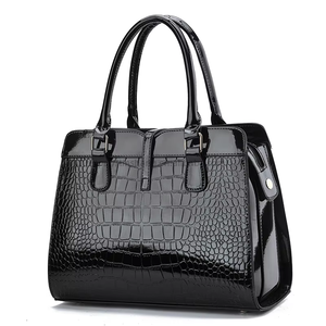 Wholesale Fashion Ladies High Quality New Trends Bags Latest Design Ladies <b>Purses</b> and Handbags for Women - Product Image 3