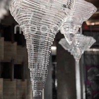 Luminaire suspendu design en acrylique transparent en forme de nuage 3D, style postmoderne, personnalisé, pour hôtel, villa