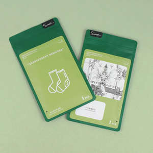 Factory Wholesale PE Frosted Daisy Zipper <b>Clothes</b> <b>Bag</b> T Shirt Bra Socks Appearance Logo Can Be Customized <b>Clothes</b> <b>Bag</b> - Product Image 1