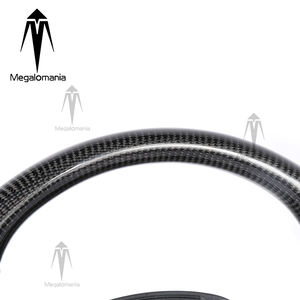 Volante de Fibra de Carbono para Land Rover <span class=keywords><strong>Defender</strong></span> 2020 2021 <span class=keywords><strong>2022</strong></span> 2023 2024, Volante de Cuero Perforado - Product Image 2