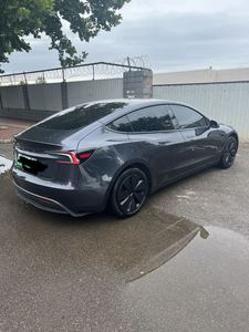 <span class=keywords><strong>Tesla</strong></span> Model 3 RWD EV berline électrique d'occasion 2023, 23000 km, faible kilométrage, conduite à gauche, vente en gros, version export prête à être expédiée - Product Image 4