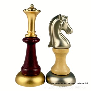 Pezzi degli <span class=keywords><strong>Scacchi</strong></span> in Metallo di Alta Qualità, Accessori per Giochi da Tavolo per Bambini, Pezzi degli <span class=keywords><strong>Scacchi</strong></span> di Lusso da <span class=keywords><strong>3</strong></span> Pollici Rossi Certificati CE, Vendita Calda - Product Image 4