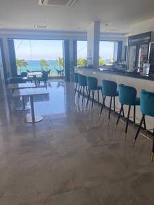 Juego de Muebles para Restaurante, Sillas de Comedor de Piedra Blanca para 4 Personas, Estilo Café Azul, para Hoteles y Restaurantes en Filipinas - Product Image 4