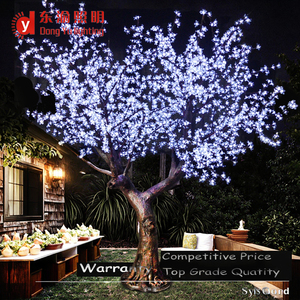 Lampada LED a Forma di <span class=keywords><strong>Albero</strong></span> di Ciliegio in Resina per Decorazione Artificiale da Esterno - Product Image 1