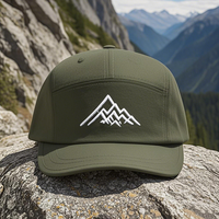 Casquette de camionneur en nylon imperméable à 5 panneaux avec logo brodé en montagne personnalisé à séchage rapide OEM Casquette de sport de camping en plein air respirante pour hommes
