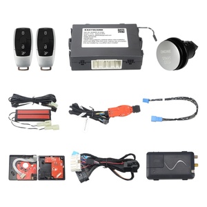 ระบบกันขโมยรถยนต์ EASYGUARD แบบเสียบใช้งานได้ทันที สำหรับรถเบนซ์ ML W166 ปี 2013-2015 / GL X166 ปี 2013-2015 / GLS X166 ปี 2016-2018 / GLA X156 ปี 2012-2018 ควบคุมผ่านแอปสมาร์ทโฟน - Product Image 1