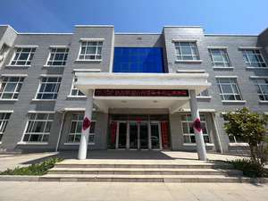 Grúa de Brazo Articulado Herochu con Capacidad de Carga de 750 kg, con Servomotor y Ventosa de Seguridad - Product Image 5