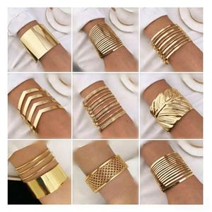 Nuevo Conjunto de Brazaletes Boho de Moda, Bañados en Oro, Estilo Punk, con Plumas y Círculos Grandes Abiertos, para Mujer - Product Image 4