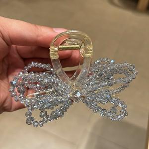 Pince à cheveux élégante de 10 cm style français avec nœud et perles, motif papillon, pince requin pour femmes, accessoires capillaires - Product Image 4