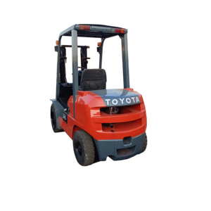 Original Japan Famous Brand TOYOTA Used 3 Ton <b>Forklift</b> FD30 Diesel <b>Forklift</b> For TCM/Mitsubishi/Heli on Hot Sale - Product Image 1