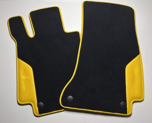 Alfombrillas de Piso Interiores de Cuero Bordado de Lujo GZYLC, Alfombrillas Personalizadas para Automóviles Benz Clase C/G/S/A/E GLK GLE W203 W204 W211 W212 - Product Image 3