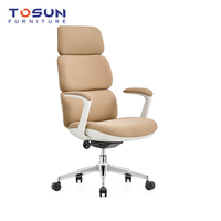 Chaise de bureau exécutive moderne en cuir avec base pivotante, hauteur réglable, design ergonomique pour espaces de travail professionnels et chambres