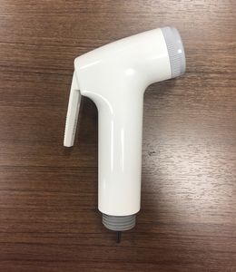 Pulverizador de bidé Shattaf de mano en diseño moderno Ducha fría y caliente reutilizable para baños-Venta al por mayor de fabricante de Vietnam - Product Image 4